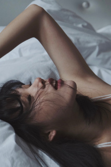 丰满又大又圆美乳